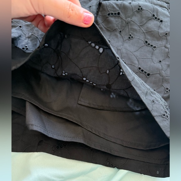 NWT A New Day Black Eyelet Shorts in Size 10 - Picture 3 of 12